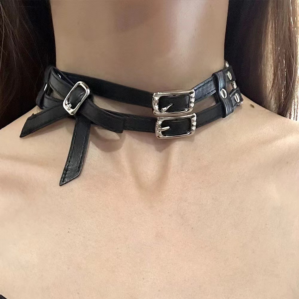 Women's Cool White Bow Leather Necklace - Image 2