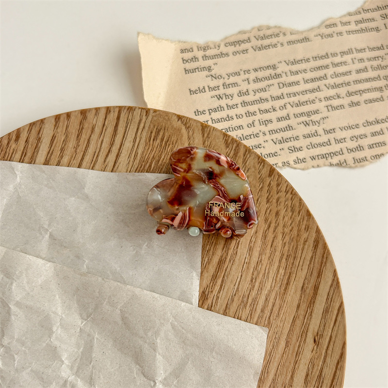Love Small Jaw Back Hairpin Shark Clip - Image 2