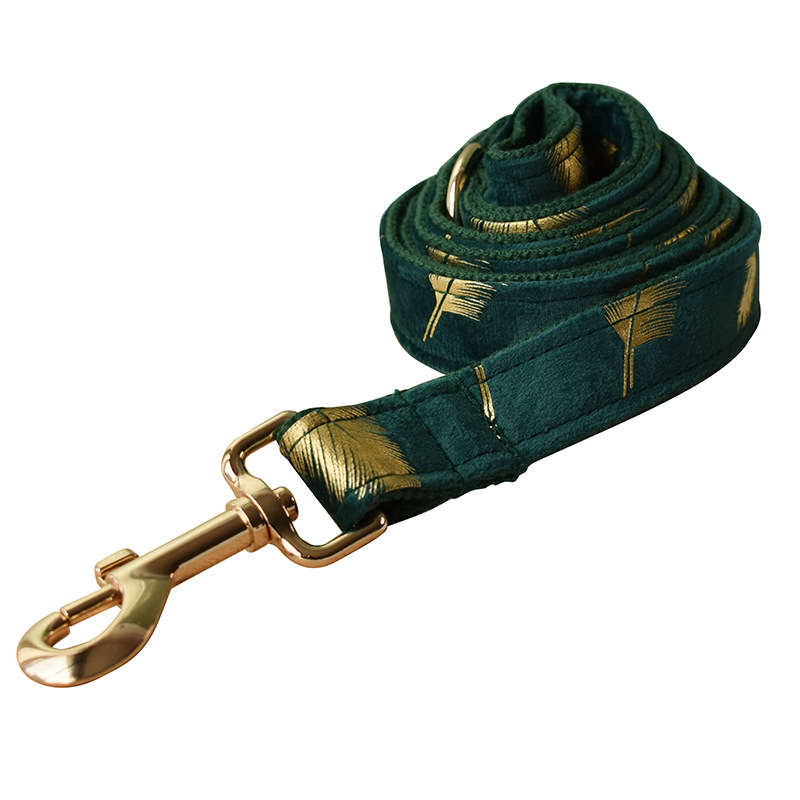 Emerald Feather Pattern Pet Collar Bow Leash Set - Image 2