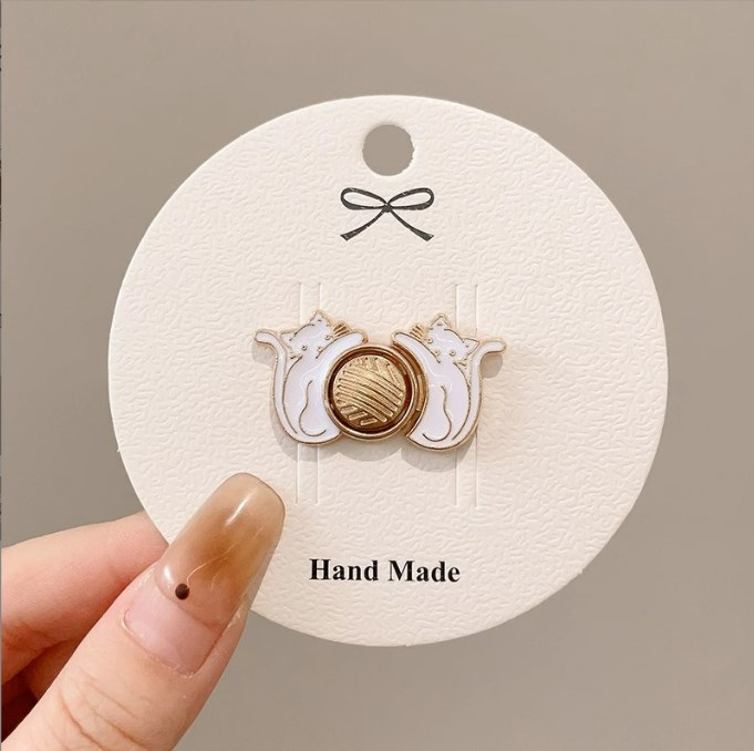 Waist Pin-White Cat-1 Pair